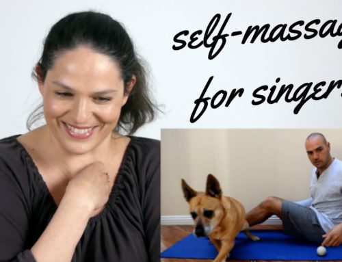 Zelf-massage voor zangers: een reactievideo